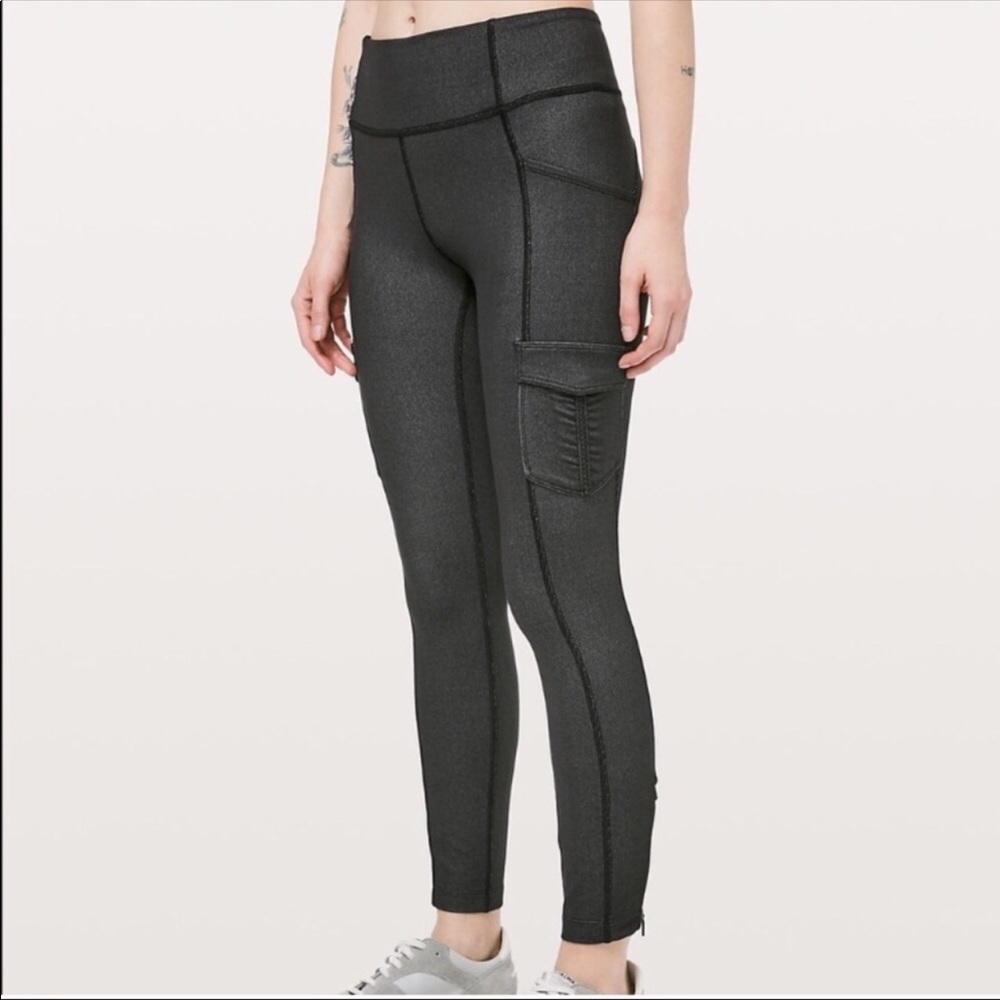 Lululemon Scenic Route Zipper Cargo Leggings